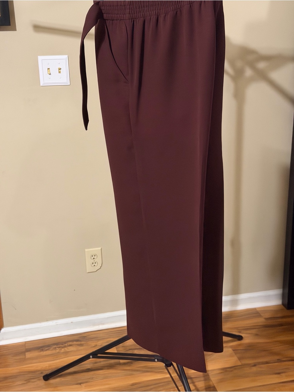 Ann Taylor Elastic Waist Pants in Deep Burgundy Size 14